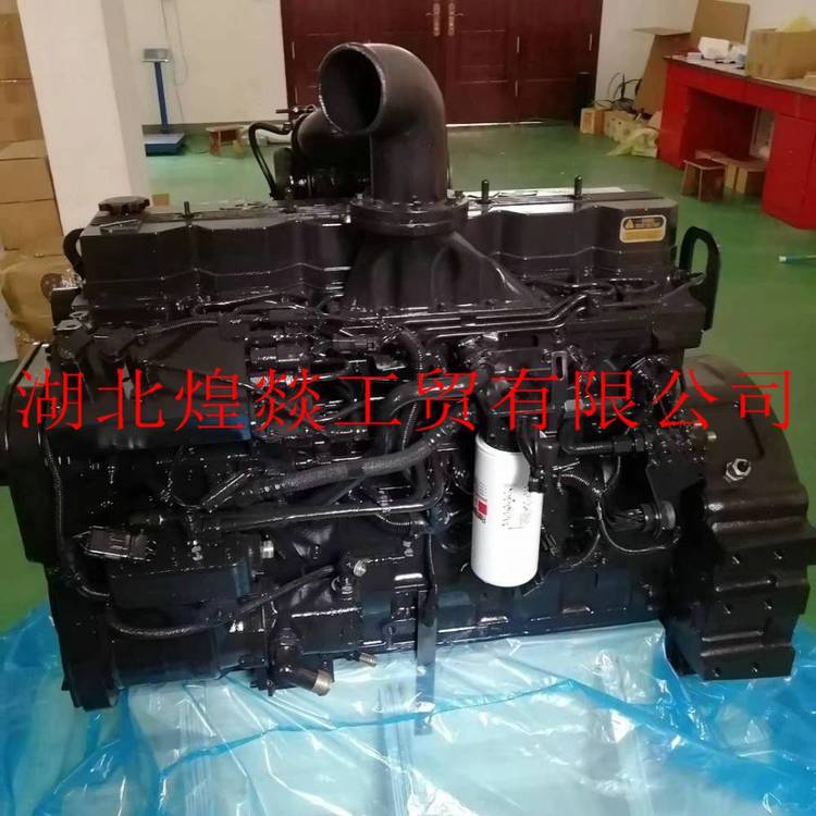 供應(yīng)康明斯柴油機(jī)ISC8.3\/C8.3卡車發(fā)動機(jī)215kW六缸發(fā)動機(jī)總成