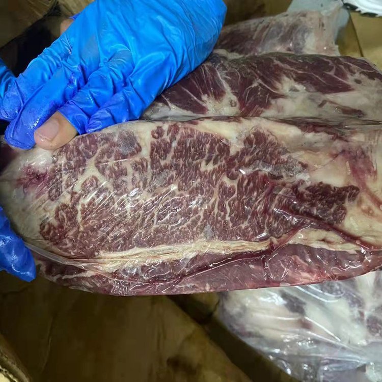 牛上腦肉火鍋食材牛肉卷谷飼美國安格斯黑牛級(jí)別