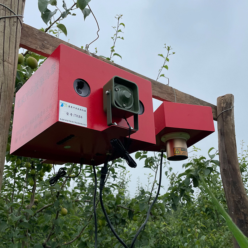 同凱果園超聲波集束聲壓驅(qū)鳥器煤氣炮電子炮可定制激光驅(qū)鳥器