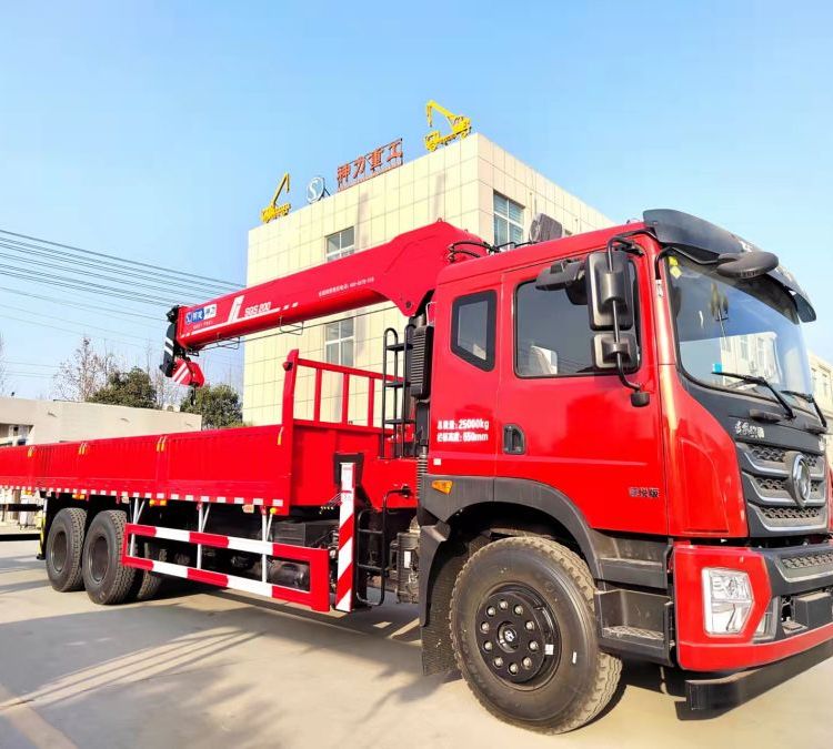 明健神力-12噸東風(fēng)華神T5國六隨車起重運輸車全國上牌無憂