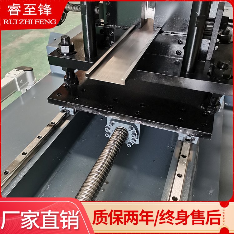 吊頂快速換型c型高速輕鋼龍骨機(jī)機(jī)械廠家龍骨生產(chǎn)輕鋼設(shè)備