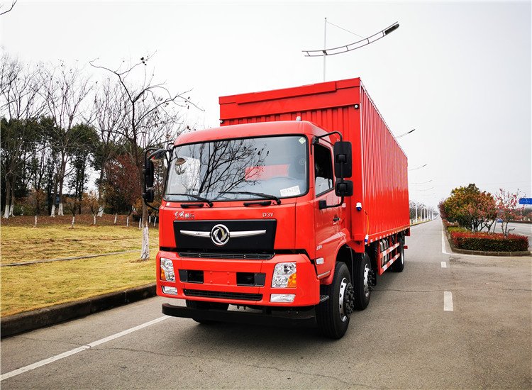 東風(fēng)三橋9米6飛翼車廂，額載14噸，翼展廂式車，自重輕載貨量大