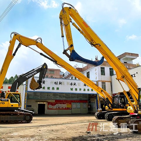 CAT330挖掘機(jī)改裝16米加長臂\/拆樓臂作業(yè)高效